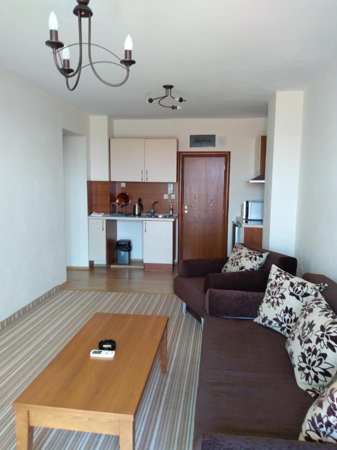 Villa Valeev โซโซโปล ภายนอก รูปภาพ
